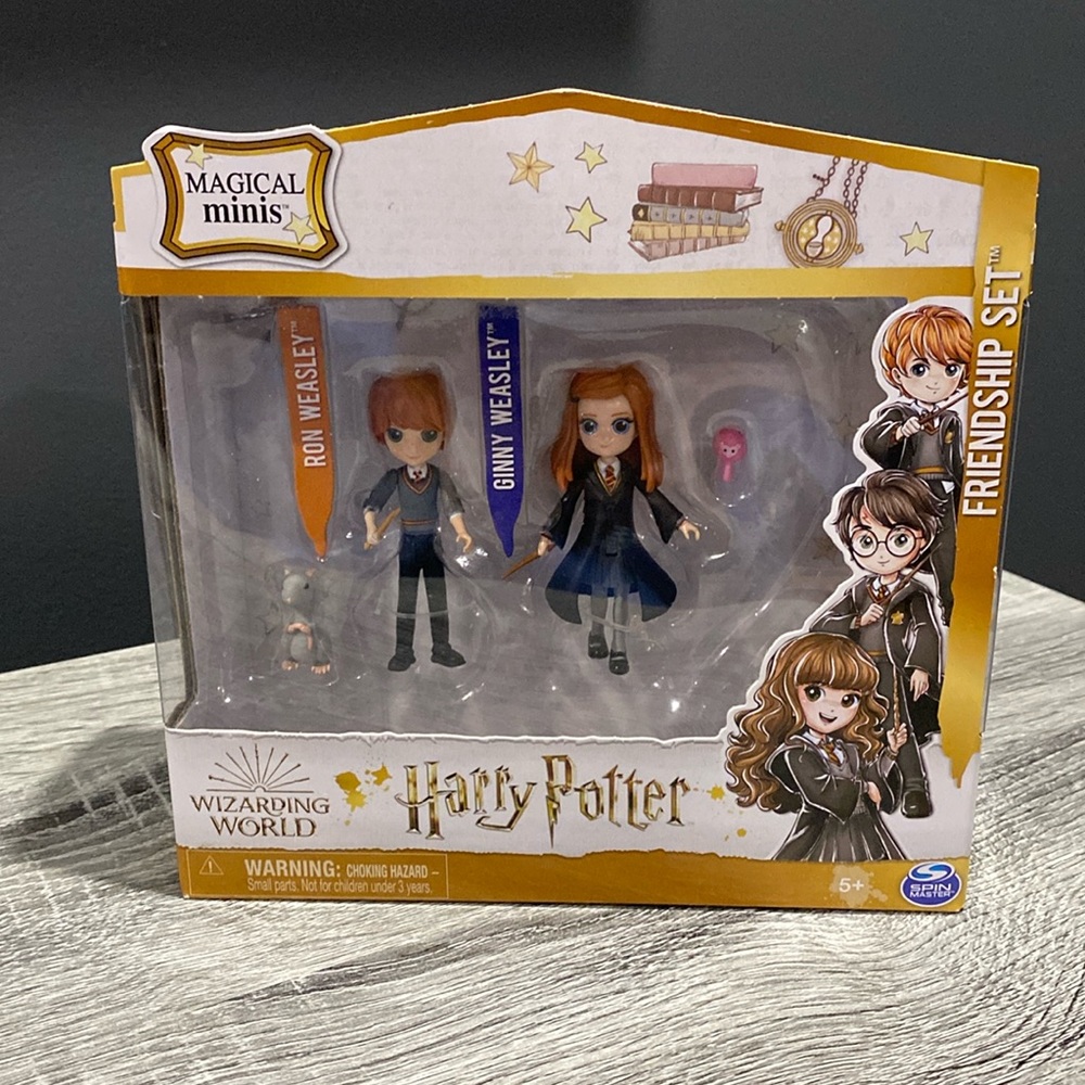 NEW: Wizarding World Harry Potter Magical Minis: Ron & Ginny Weasley w/Creatures